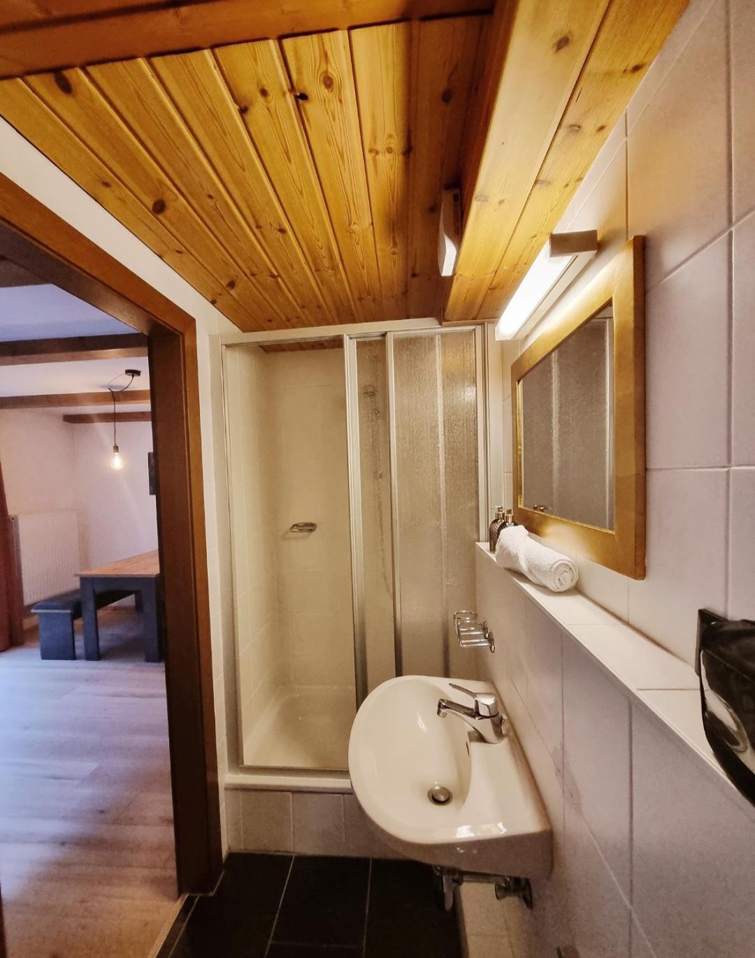 Bed and Breakfast Haus Marinus Jerzens Esterno foto