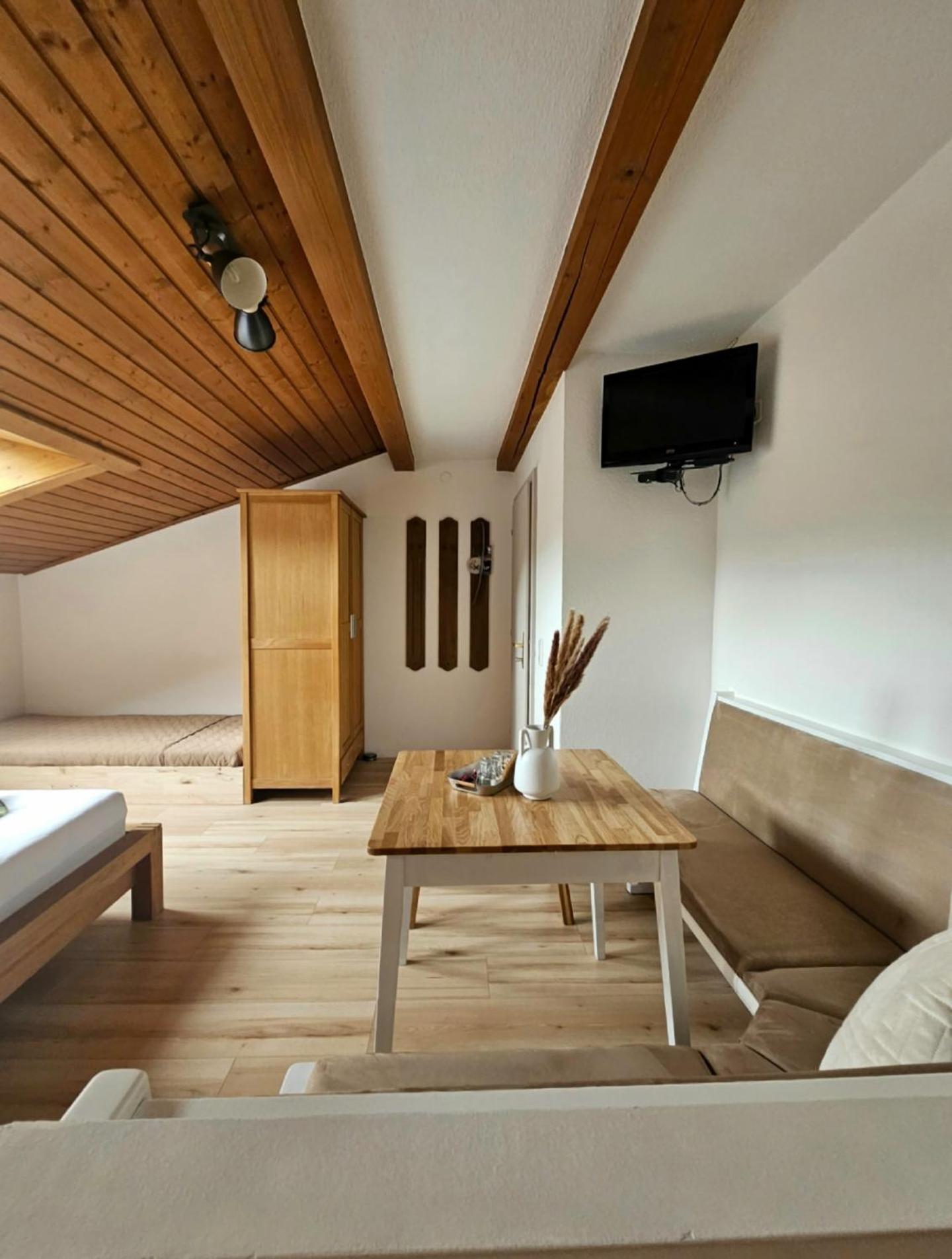 Bed and Breakfast Haus Marinus Jerzens Esterno foto